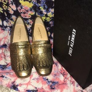BNIB Kenneth Cole New York Macey Kiltie Gold Pump